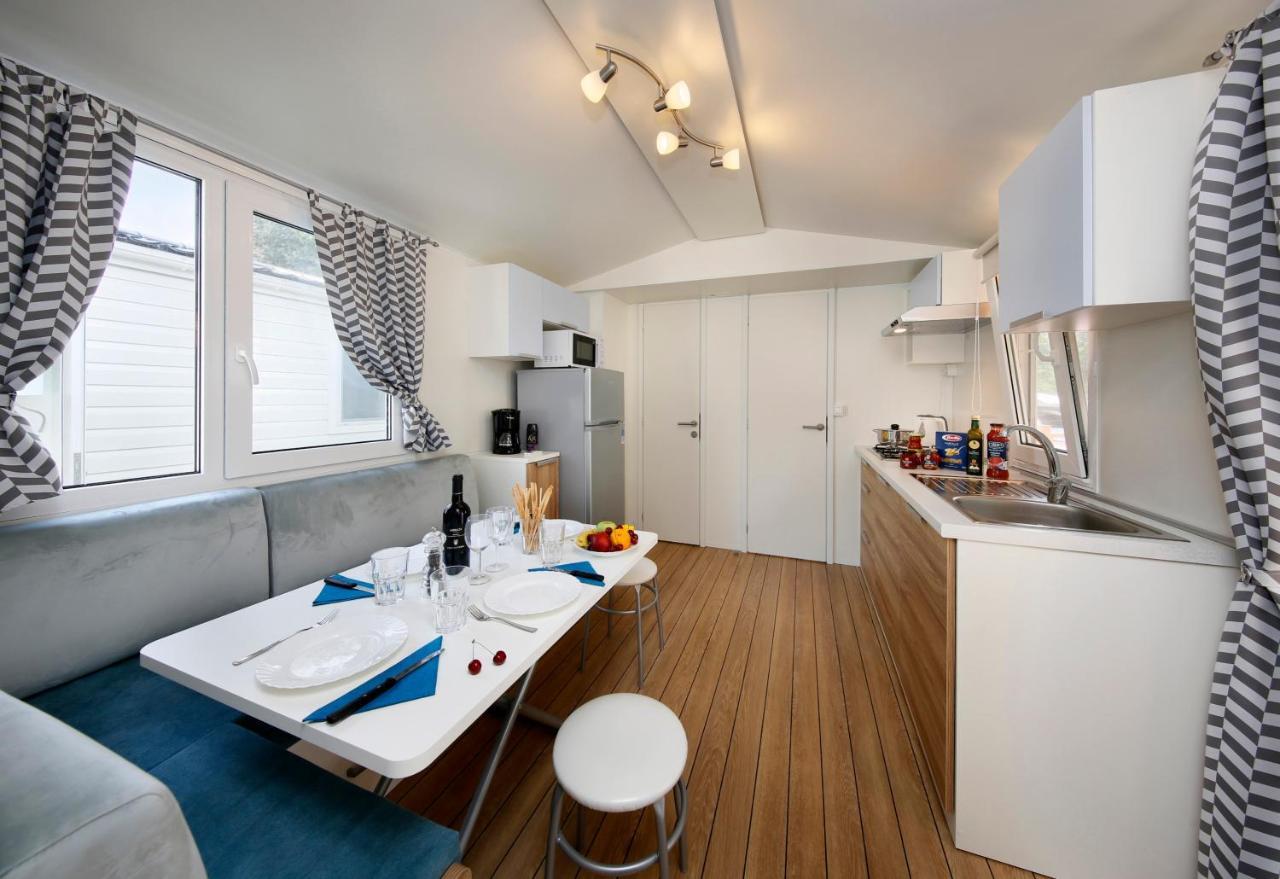 Albatross Mobile Homes on Camping Bella Italia Peschiera del Garda Esterno foto