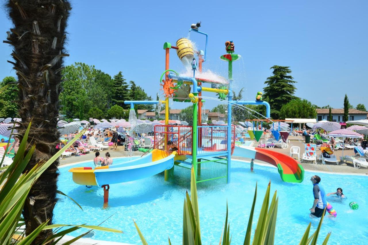 Albatross Mobile Homes on Camping Bella Italia Peschiera del Garda Esterno foto